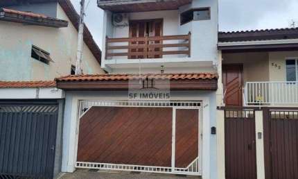 ótimo sobrado de 163,6m², 3 dormitórios, 1 suíte, à venda no Jardim Gonçalves