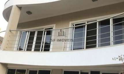 Excelente sobrado de 187m², 3 suítes, à venda ou locação no Granja Olga 1
