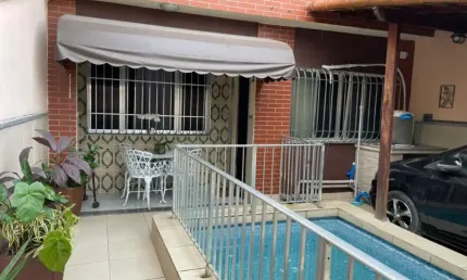 Casa em condomínio fechado com 4 quartos à venda na Rua Expedicionário Eliaquim Batista, 43, Colubande, São Gonçalo
