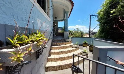 Casa à Venda com 4 quartos 337m², Area do Terreno 700m² - Fonseca - Niterói/RJ.