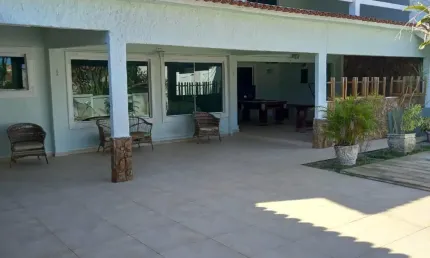 Excelente Casa À Venda, 230 M², 03 Quartos Araruama/RJ.