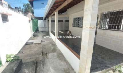 Casa 03 Quartos com 200m² para locação Colubandê São Gonçalo/RJ