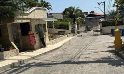 Apartamento 02 quartos à venda Mutondo São Gonçalo/RJ.