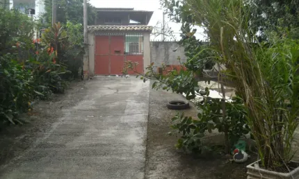 Casa à Venda 02 quartos no Raul Veiga São Gonçalo/RJ.