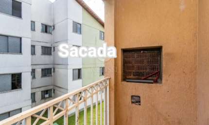 Ótimo apto reformado, 2 qtos 1 WC, Sacada com churrasqueira, garagem