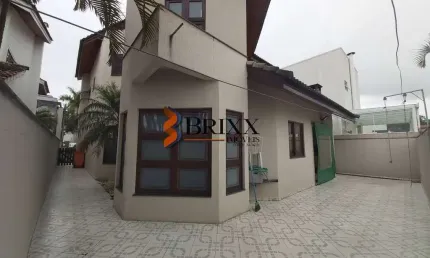 CASA CONDOMÍNIO ARUJÁ 5, COM 03 QUARTOS PARA VENDA -ARUJÁ