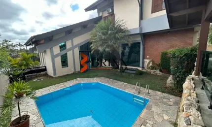 CASA CONDOMÍNIO PARA LOCAÇÃO COM 03 SUÍTES- ARUJAZINHO IV