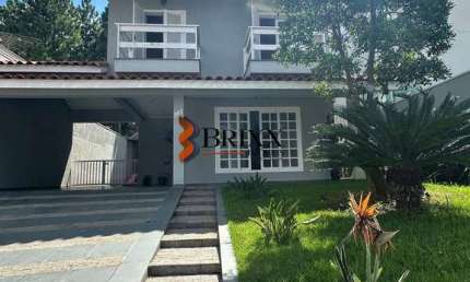 CASA CONDOMÍNIO COM 03 QUARTOS Á VENDA -ARUJAZINHO IV -ARUJÁ
