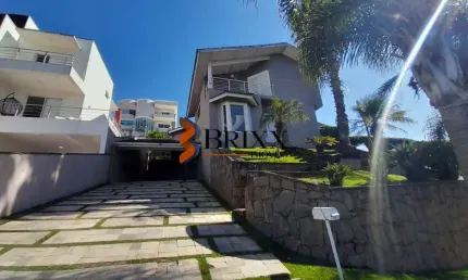 CASA CONDOMÍNIO COM 05 DORMITÓRIOS Á VENDA -CONDOMÍNIO HILLS 3
