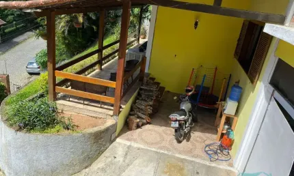 Casa para Venda em Teresópolis, Quinta da Barra, 3 dormitórios, 1 suíte, 3 banheiros, 2 vagas