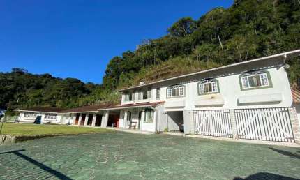 Casa em Condomínio para Venda em Teresópolis, Carlos Guinle, 4 dormitórios, 2 suítes, 4 banheiros, 5 vagas