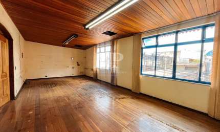 Sala Comercial para Locação em Teresópolis, Várzea, 4 banheiros