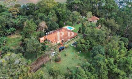 Sítio para Venda em Teresópolis, Jardim Salaco, 3 dormitórios, 3 suítes, 4 banheiros, 4 vagas