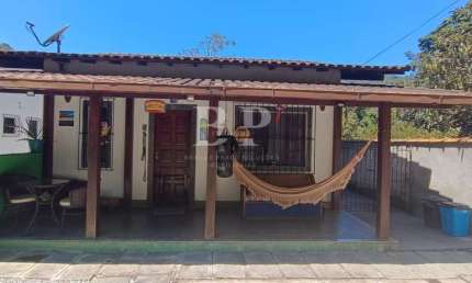 Casa para Locação em Teresópolis, Albuquerque, 2 dormitórios, 1 banheiro, 1 vaga