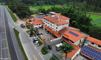 Apartamento para Venda em Teresópolis, Pessegueiros, 1 dormitório, 1 suíte, 1 banheiro