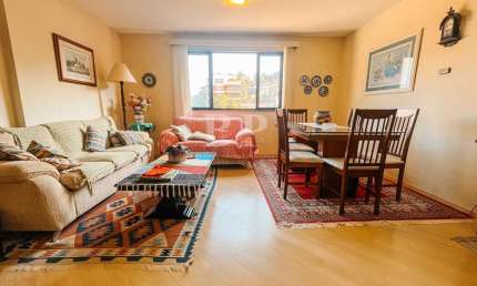 Apartamento para Locação em Teresópolis, Agriões, 2 dormitórios, 1 suíte, 3 banheiros, 1 vaga