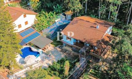 Casa em Condomínio para Venda em Teresópolis, Alto, 5 dormitórios, 5 suítes, 6 banheiros, 3 vagas