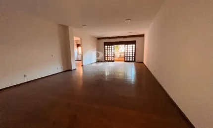 Apartamento para Locação em Teresópolis, TAUMATURGO, 5 dormitórios, 2 suítes, 6 banheiros, 2 vagas