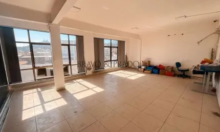Sala comercial para locação em teresópolis, várzea, 2 banheiros