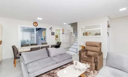 Casa em condomínio fechado com 3 quartos à venda na rua marumby, 2851, campo comprido, curitiba por r$ 1.099.000