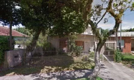 Casa para Venda - 200m², 4 dormitórios, sendo 1 suites, 4 vagas - Ipanema