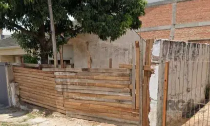 Terreno à venda na Rua Coronel Villagran Cabrita, 171, Partenon, Porto Alegre