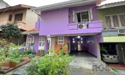 Casa Condominio para Venda - 201m², 3 dormitórios, sendo 1 suites, 2 vagas - Tristeza