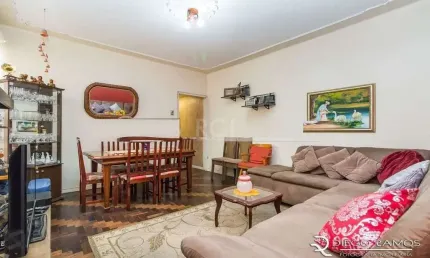 Venda de apartamento no bairro petrópolis 108m² - 3 dormitórios, varanda, cozinha: com churrasqueira e cooktop de 5 bocas. apartamento no bairro petrópolis com 3 amplos dormitórios, sendo 2 de frente