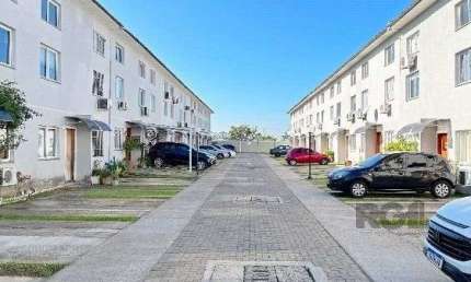 Casa Condominio para Venda - 50m², 3 dormitórios, sendo 1 suites, 1 vaga - Hípica