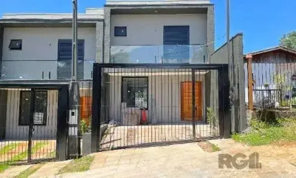 Casa condominio em porto alegre, no bairro tristeza, com 3 dormitório(s), e 3 banheiros, à venda.