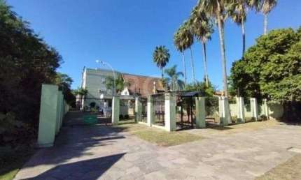 Apartamento em Porto Alegre, no bairro Ipanema, com 2 dormitório(s), e 2 banheiros, à venda.