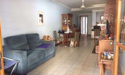 Casa para Venda - 280m², 3 dormitórios, sendo 1 suites, 3 vagas - Bela Vista