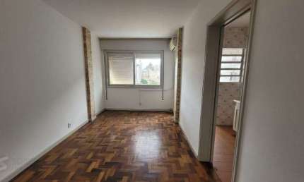 VENDA 1 dormitório na Rua da República, andar alto, vista, ensolarado