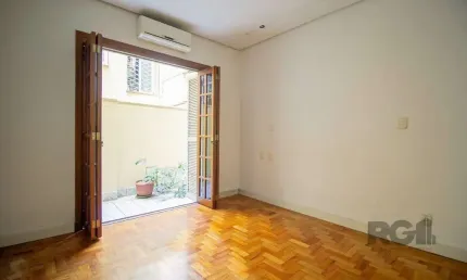 Apartamento com 1 quarto à venda na Rua Garibaldi, 968, Independência, Porto Alegre