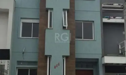 Casa para Venda - 194.46m², 3 dormitórios, sendo 1 suites, Hípica