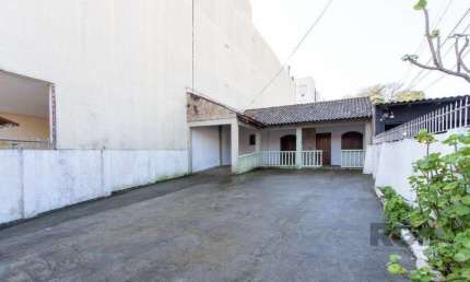Casa com 3 quartos à venda na Rua Doutor Dias de Carvalho, 332, Tristeza, Porto Alegre
