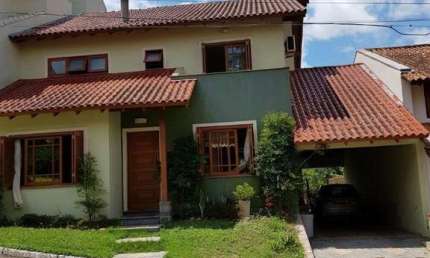 Casa Condominio para Venda - 270m², 3 dormitórios, sendo 3 suites, 2 vagas - Cavalhada