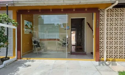 Casa em condomínio fechado com 2 quartos à venda na Rua Beija Flor, 867, Capão Novo, Capão da Canoa