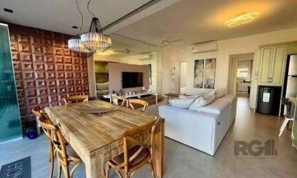 Casa em condomínio fechado com 2 quartos à venda na Avenida Guatambu, 10057, Atlântida, Xangri-Lá