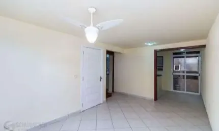 Casa em condomínio com 3 dormitórios, suíte, espaço gourmet.