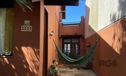 Casa em condomínio - 2 dormitórios - 4 vagas - 331,18 m² - NONOAI