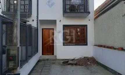 Sobrado para Venda - 100.45m², 2 dormitórios, sendo 2 suites, 1 vaga - Guarujá