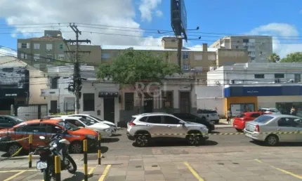 Casa com 2 quartos à venda na Avenida Cristóvão Colombo, 2381, Floresta, Porto Alegre