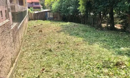 Terreno à venda na Rua Porto Seguro, 464, Vila Ipiranga, Porto Alegre