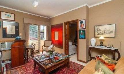 Vende-se apartamento garden 3 quartos com suíte e sacada - 121m² - Moinhos de vento