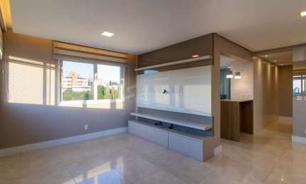 Excelente apartamento de 3 quartos, 1 suíte e 2 vagas de garagem cobertas.