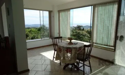Casa com 2 quartos à venda na Rua Dona Lida Monteiro, 378, Teresópolis, Porto Alegre