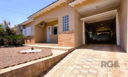 Casa com 3 quartos à venda na Rua São Vicente de Paula, 196, Vila Cachoeirinha, Cachoeirinha