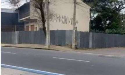 Terreno em Porto Alegre, no bairro Teresópolis, à venda.