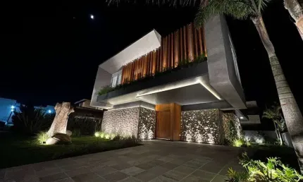 Mansão cinematográfica de alto luxo no condomínio playa a vista